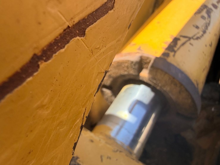 1994-caterpillar-953b-image-84