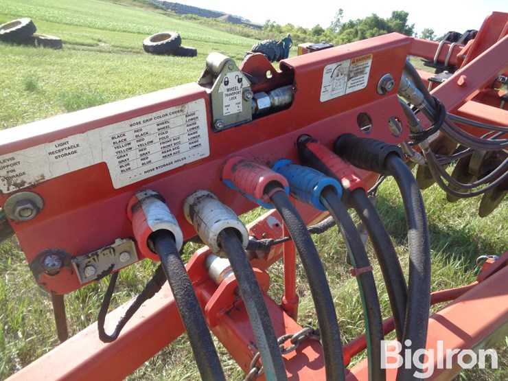 2011-kuhn-krause-4850-15-image-12