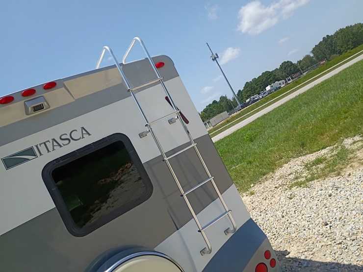 2005-ford-e450-image-118