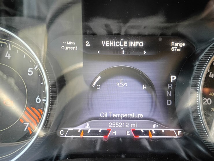 2014-jeep-cherokee-image-55