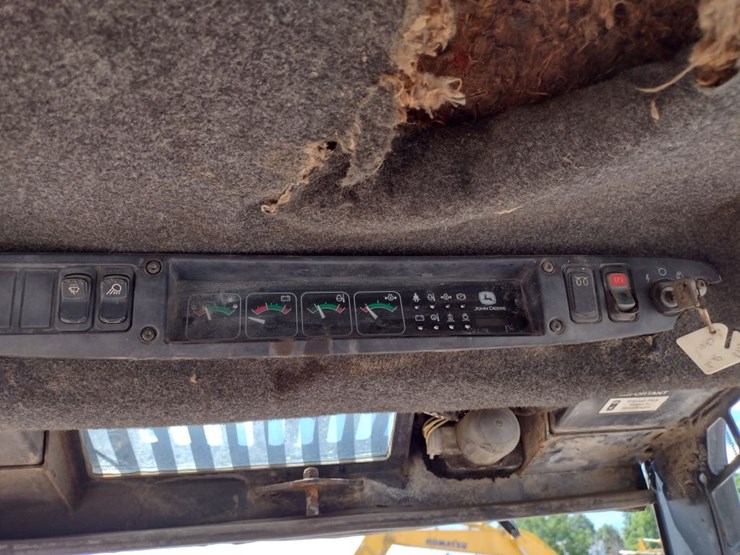 john-deere-250-image-7