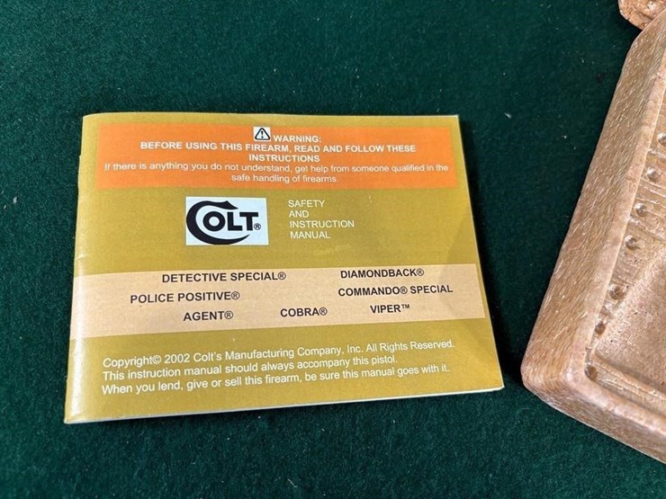 colt-diamondback-38spl-ctg-revolver-image-3
