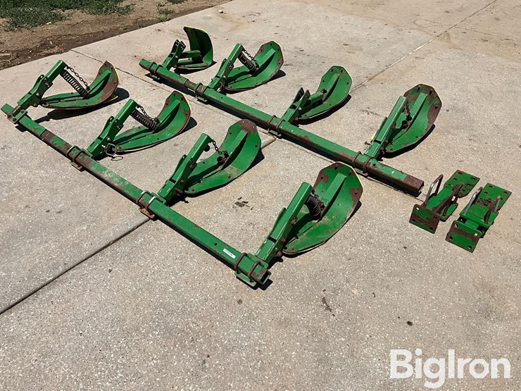 john-deere-608c-image-1