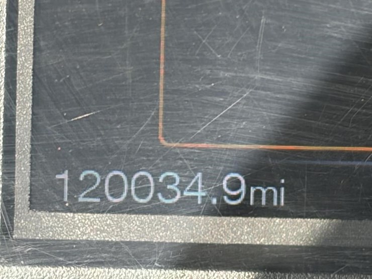 2016-ford-f150-image-13