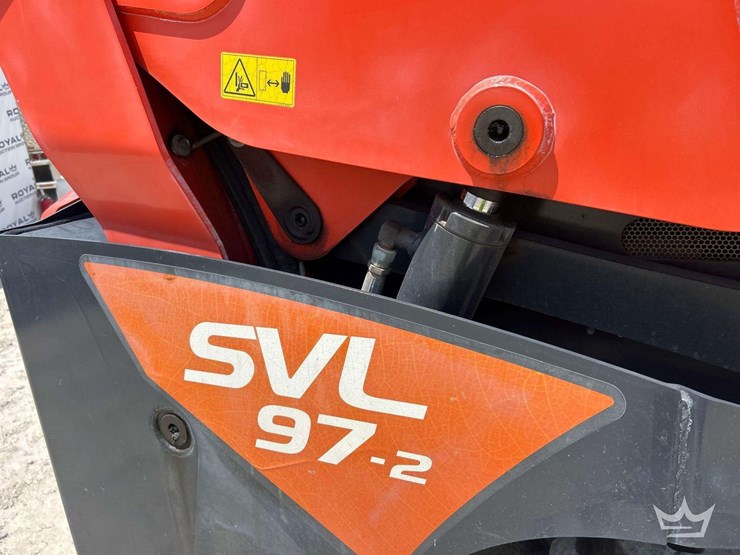 kubota-svl97-2-compact-track-loader-skid-steer-image-26