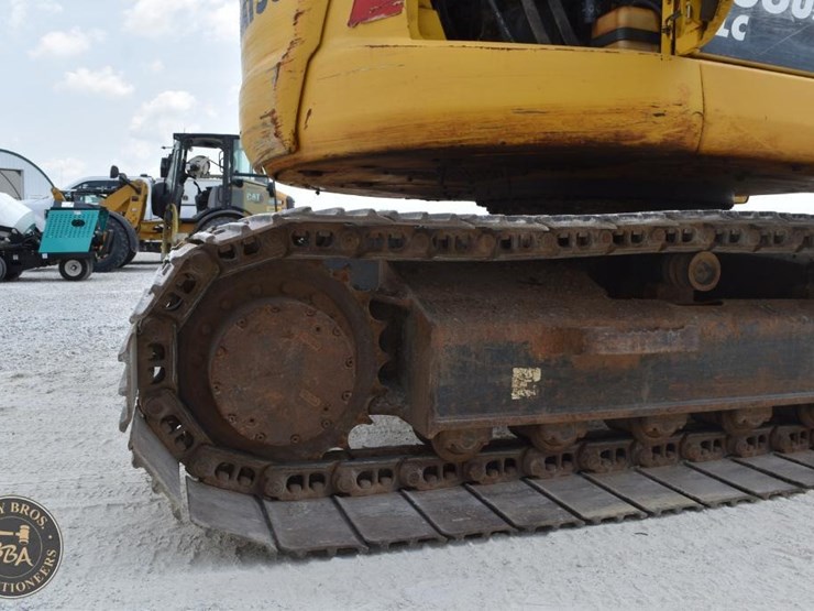 2014-komatsu-pc138us-lc-10-image-42