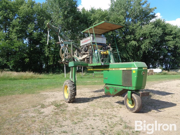 john-deere-6000-image-3