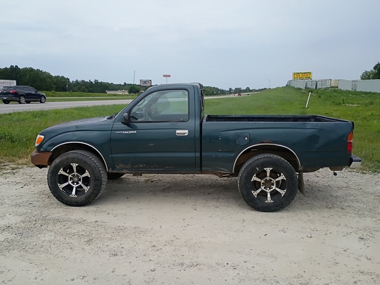 1998-toyota-tacoma-image-3