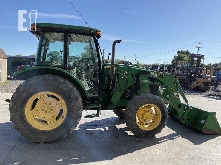 2014-john-deere-5100e-image-5