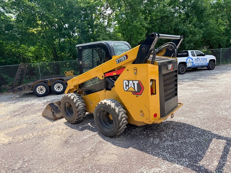 2014-caterpillar-272d-image-9
