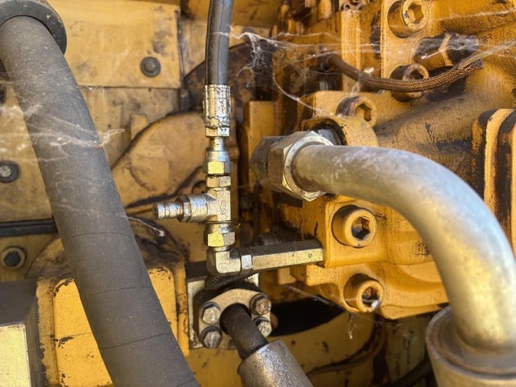 caterpillar-345c-image-53