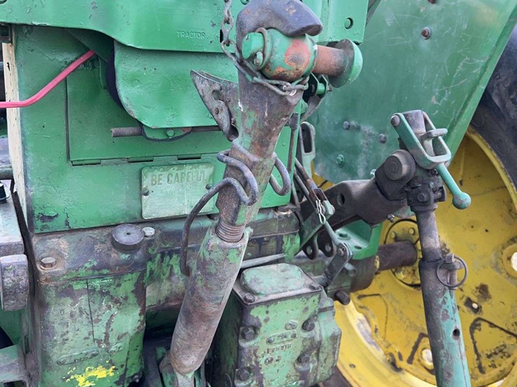 john-deere-720-image-45
