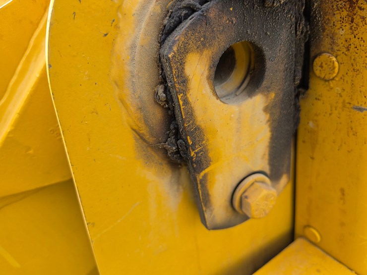 1983-caterpillar-973-image-135