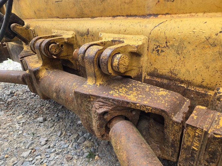 1969-caterpillar-d6c-image-85