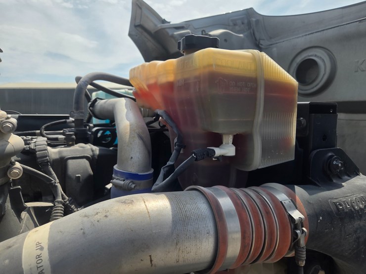 2019-kenworth-t680-image-36