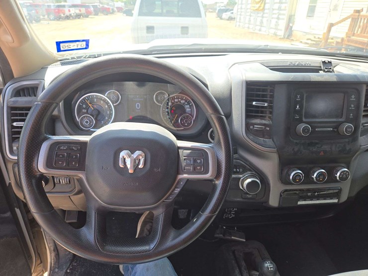 2020-ram-2500-tradesman-image-14