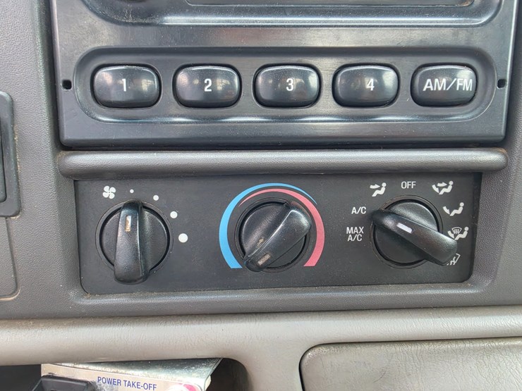 2000-ford-f550-image-53