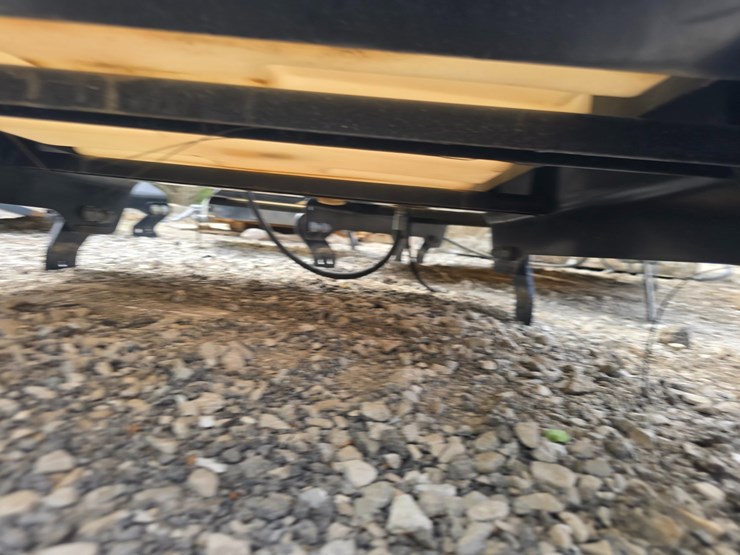 #22542-•-sprayer-tank-skid-steer-roof-mount-image-11