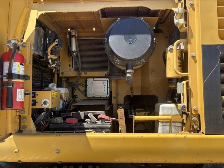 caterpillar-345c-image-38