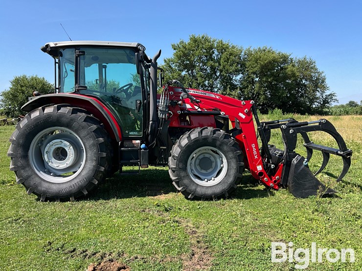 2019-massey-ferguson-5711-image-4