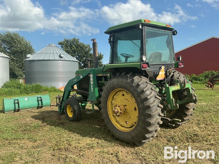 1982-john-deere-4240-image-7
