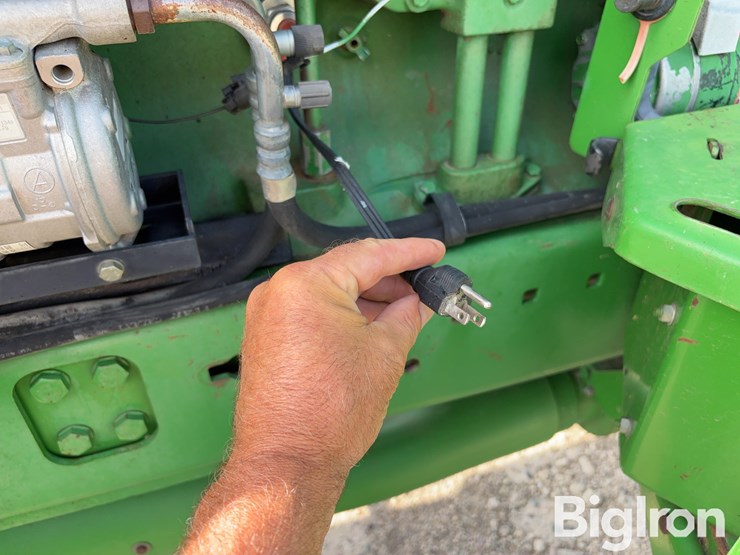 1994-john-deere-4760-image-13