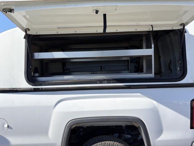 2015-gmc-sierra-3500hd-image-14
