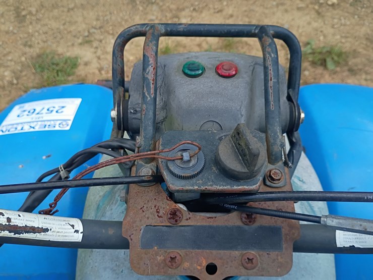 1991-polaris-trail-boss-250-image-17