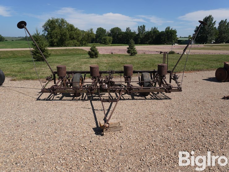 john-deere-490-image-2