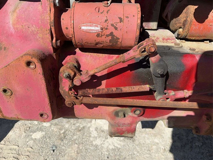 farmall-300-gas-image-42