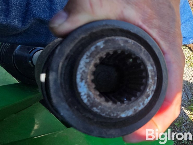 2010-john-deere-608c-image-9