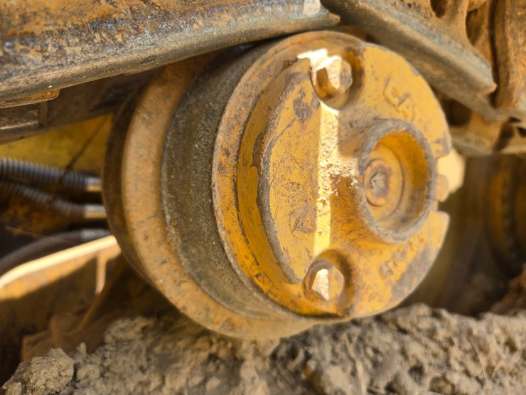 caterpillar-d6m-image-61