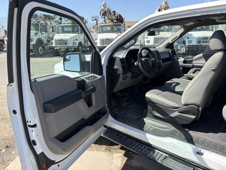 2019-ford-f150-image-14