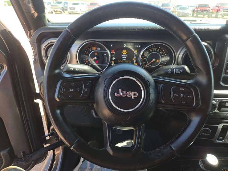 2021-jeep-wrangler-sport-image-16
