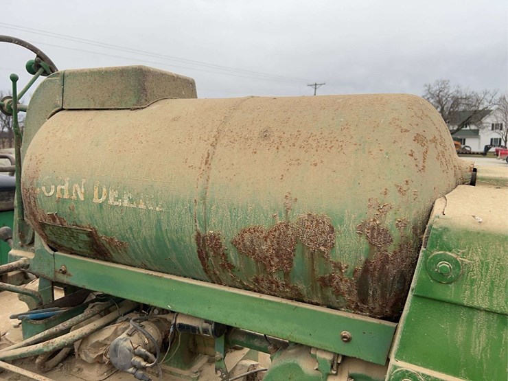 john-deere-70-image-29