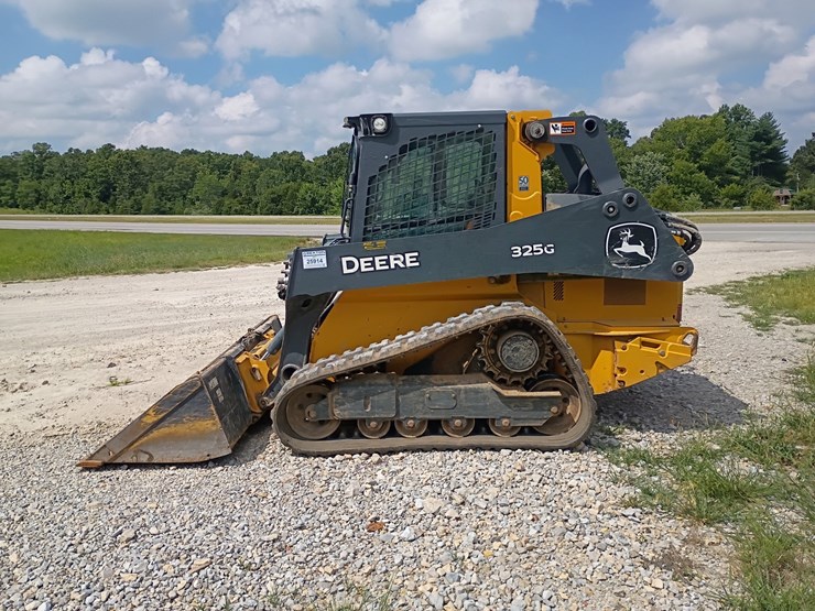 deere-325g-image-3
