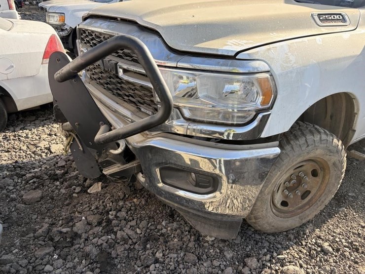 2023-dodge-ram-2500-image-5
