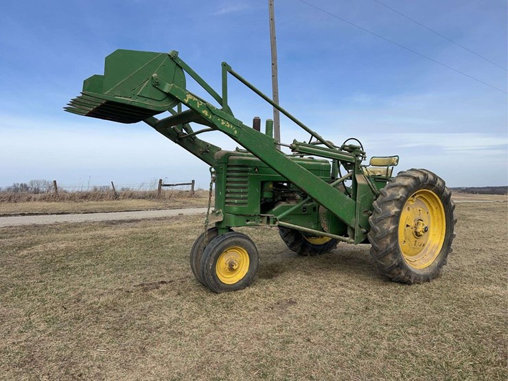 john-deere-model-a-image-1
