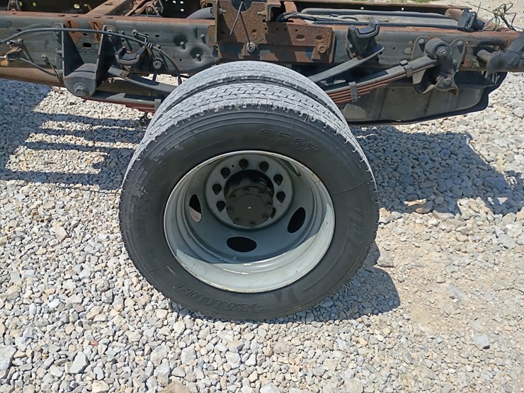 2007-ford-f550-image-81