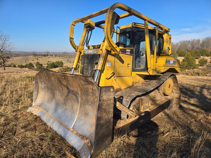 2002-caterpillar-d6r-image-2