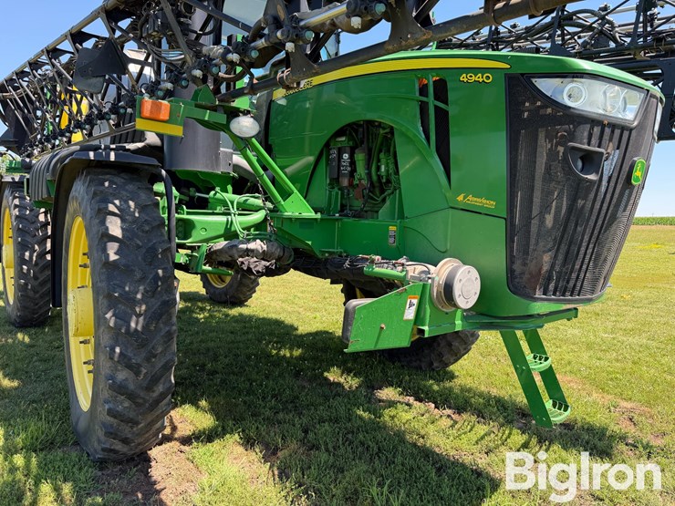 2014-john-deere-4940-image-13