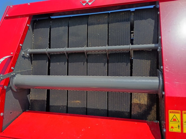 massey-ferguson-1745-image-24