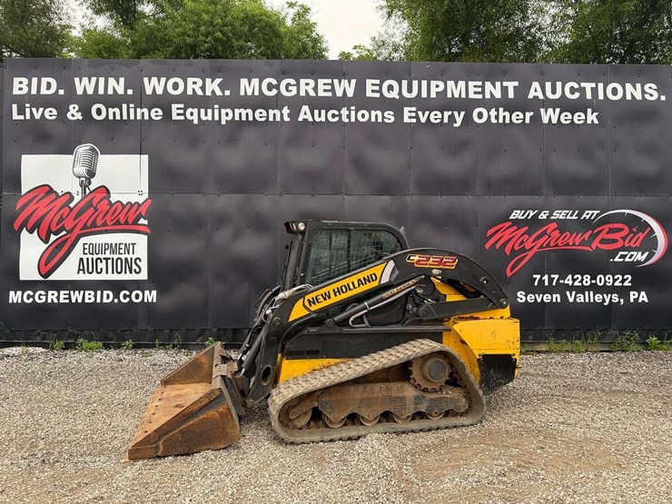 2019-new-holland-c232-image-1