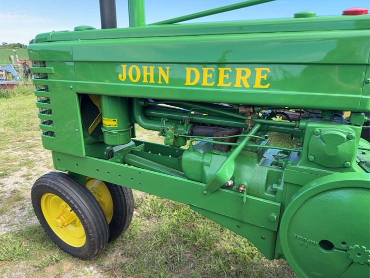 john-deere-model-b-image-12