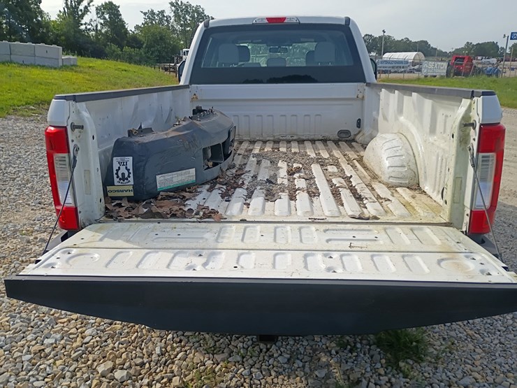 2018-ford-f350-image-75