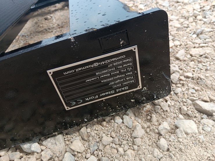 #l75-040-•-future-pallet-fork-skid-steer-attachment-image-6