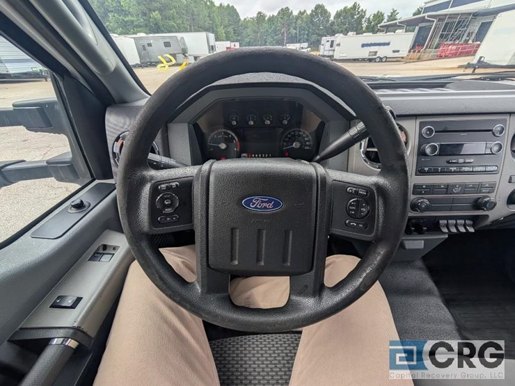 2015-ford-f550-image-8