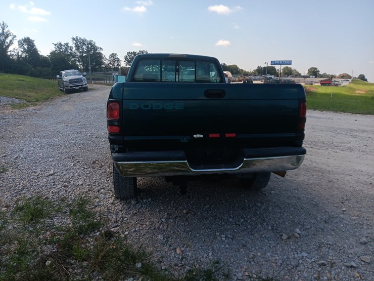 1994-dodge-ram-2500-image-6