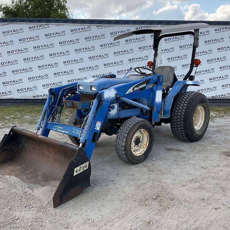 NEW HOLLAND TC30