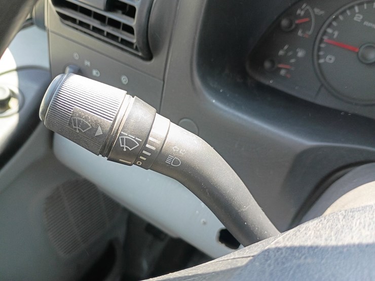 2007-ford-f550-image-51